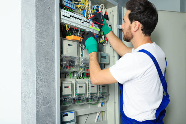 Best Affordable Electrician  in Hinckley, MN